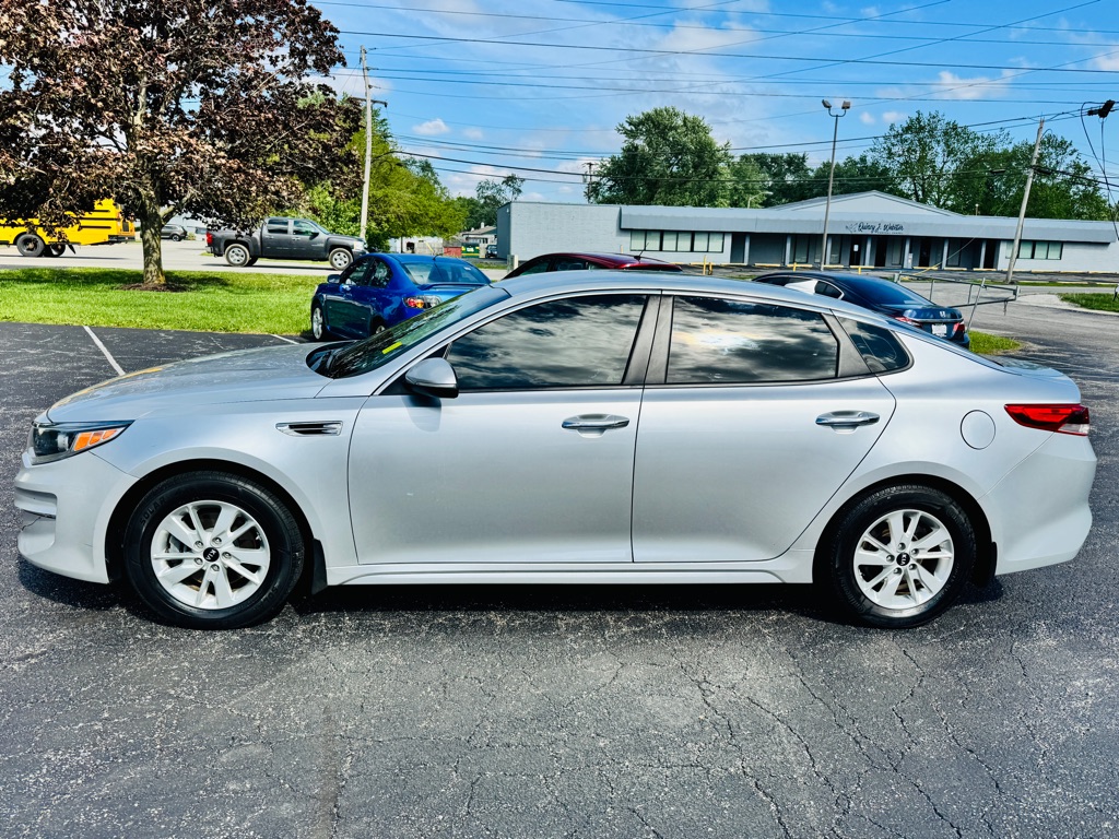 Photo 3 of this KIA OPTIMA
