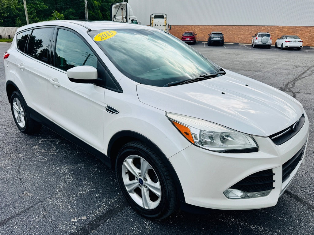 Photo 8 of this FORD ESCAPE