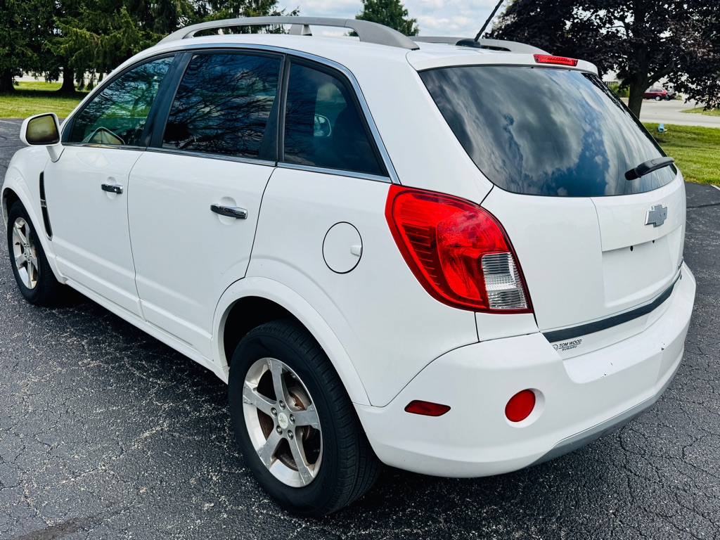 Photo 3 of this CHEVROLET CAPTIVA SPORT