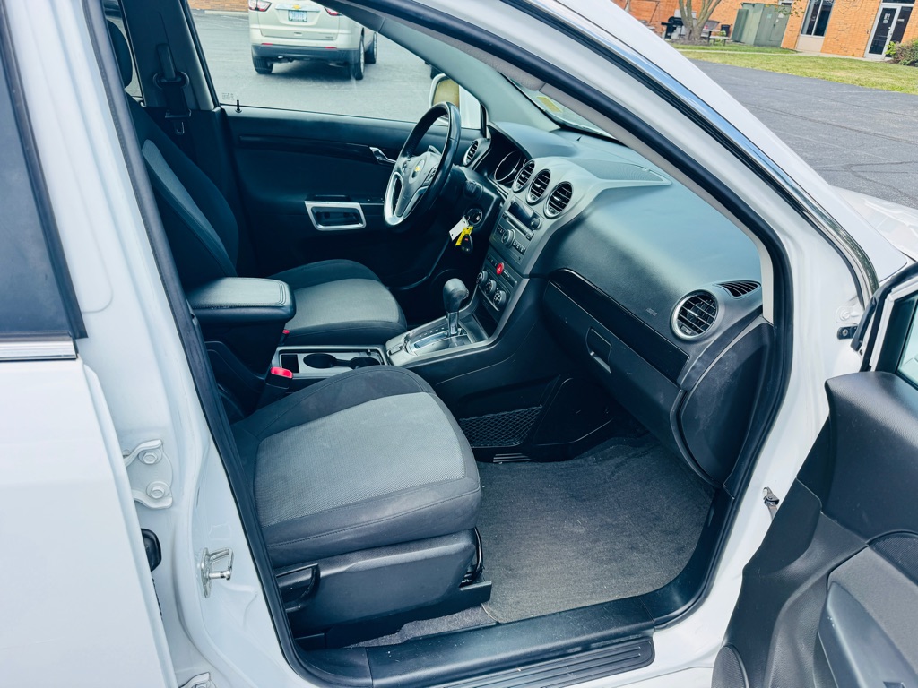 Photo 13 of this CHEVROLET CAPTIVA SPORT