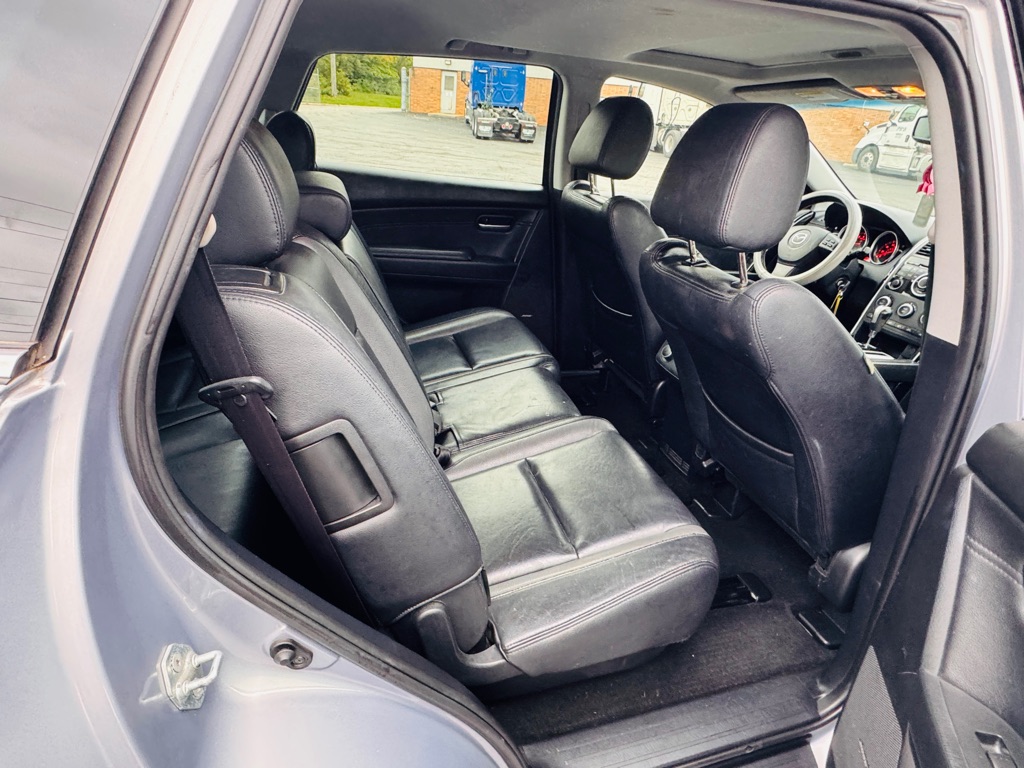 Photo 14 of this MAZDA CX-9