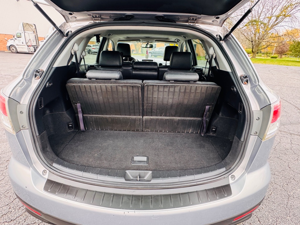 Photo 13 of this MAZDA CX-9