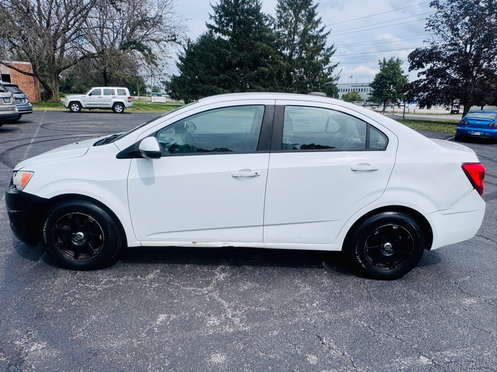 Photo 2 of this CHEVROLET SONIC