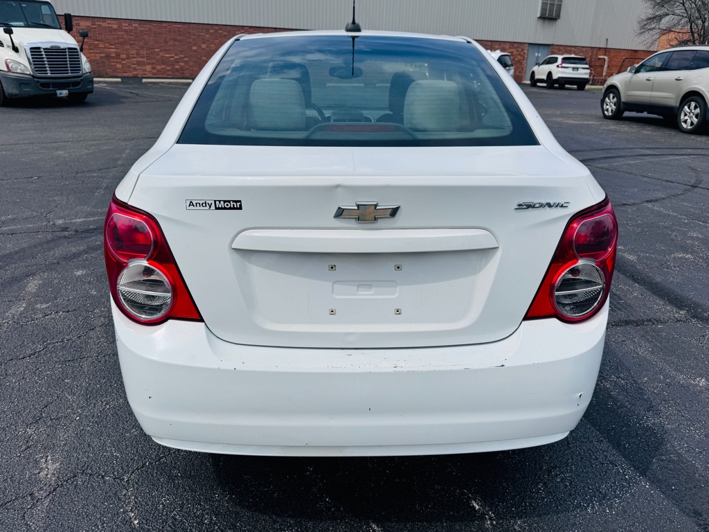 Photo 4 of this CHEVROLET SONIC