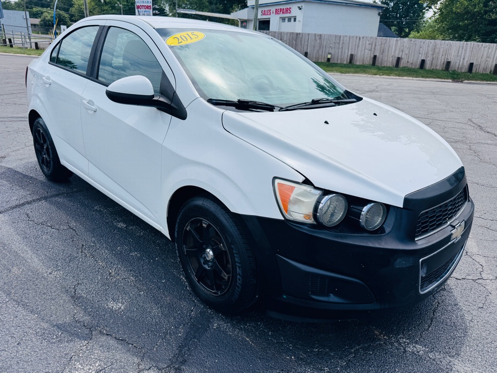 Photo 7 of this CHEVROLET SONIC