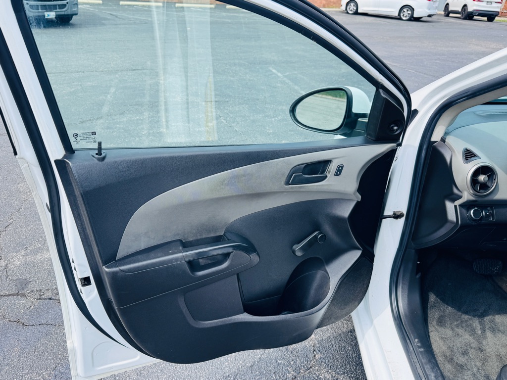 Photo 9 of this CHEVROLET SONIC