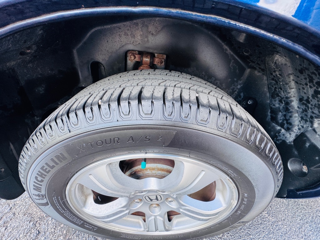Photo 16 of this HONDA PILOT