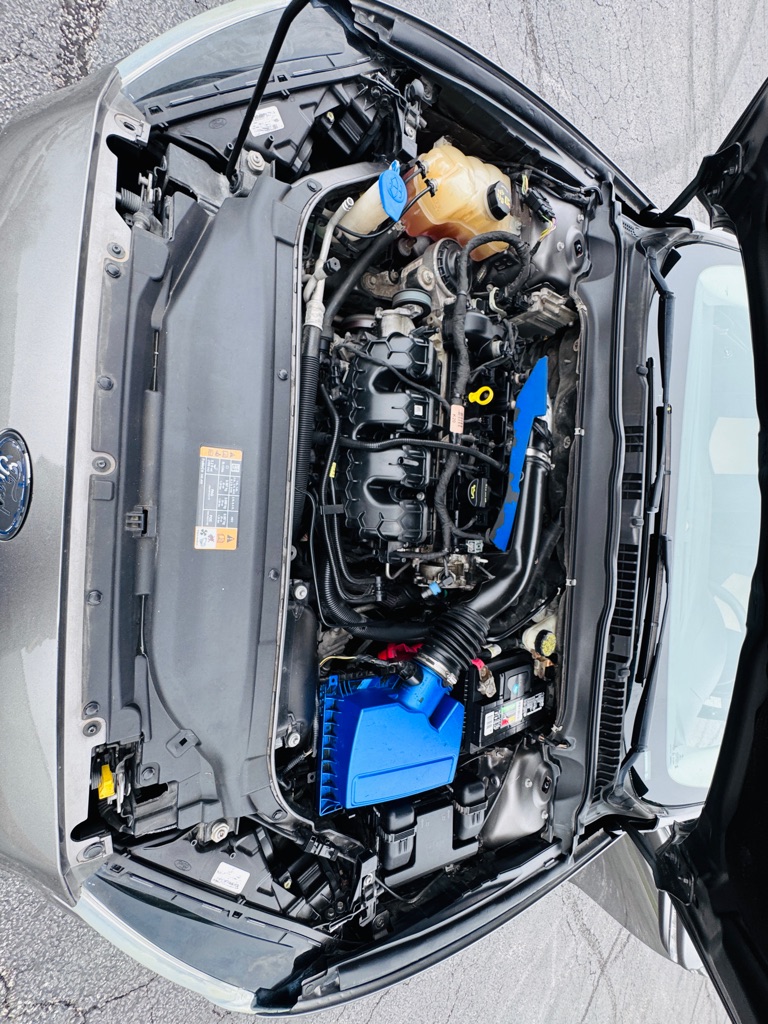 Photo 15 of this FORD FUSION