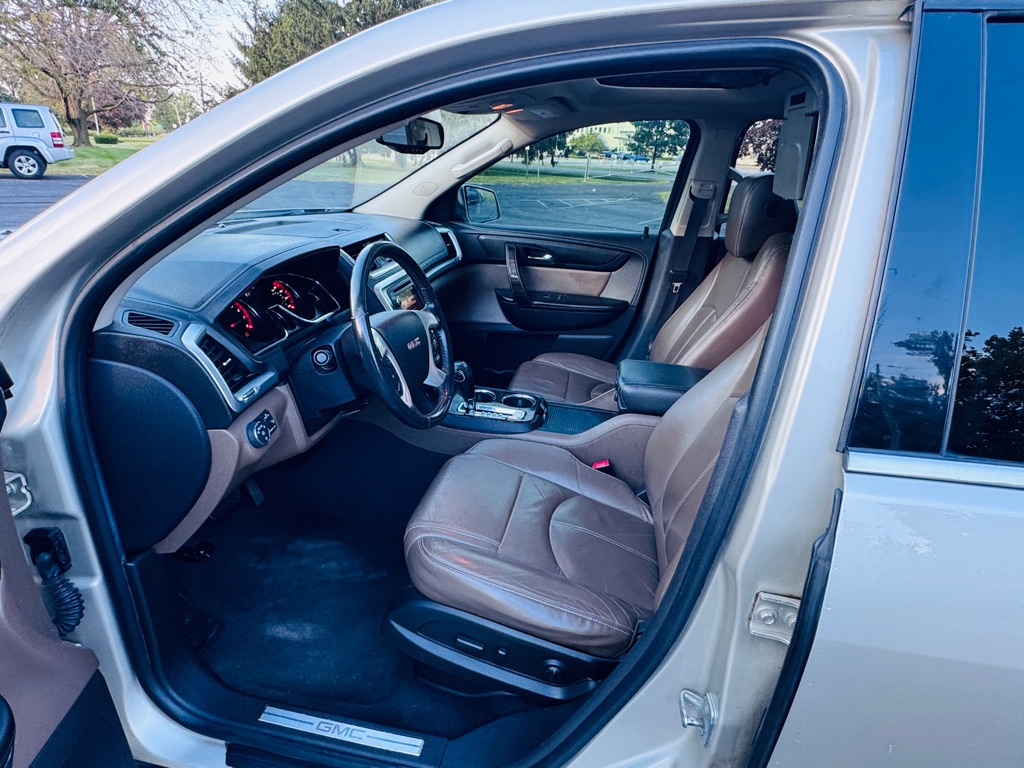 Photo 10 of this GMC ACADIA