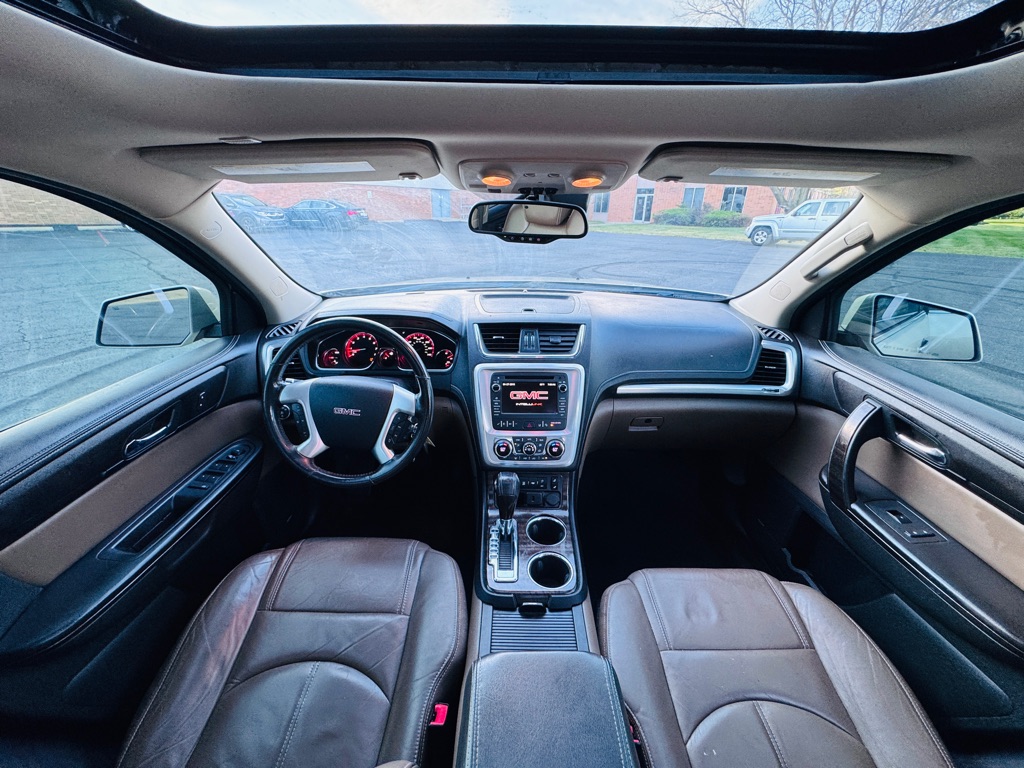 Photo 15 of this GMC ACADIA