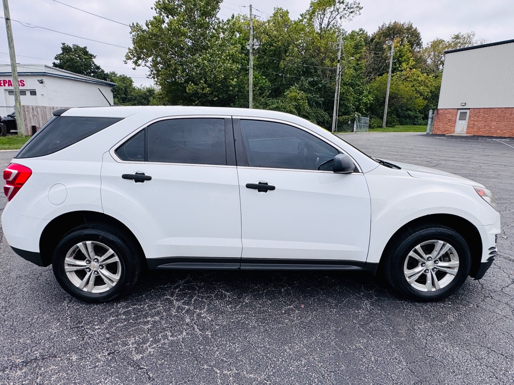 Photo 6 of this CHEVROLET EQUINOX