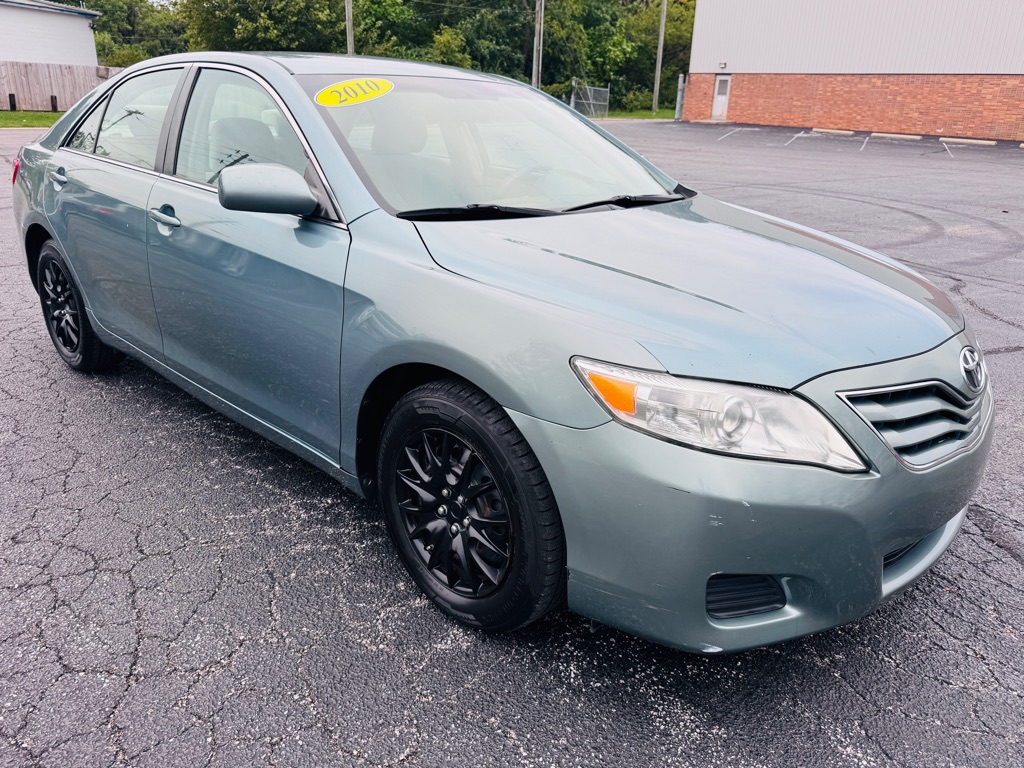 Photo 7 of this TOYOTA CAMRY