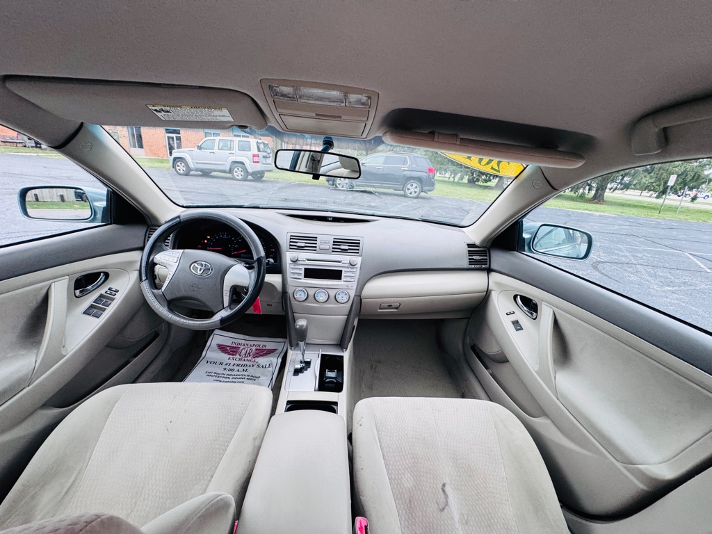 Photo 14 of this TOYOTA CAMRY