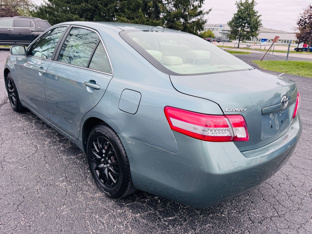 Photo 3 of this TOYOTA CAMRY