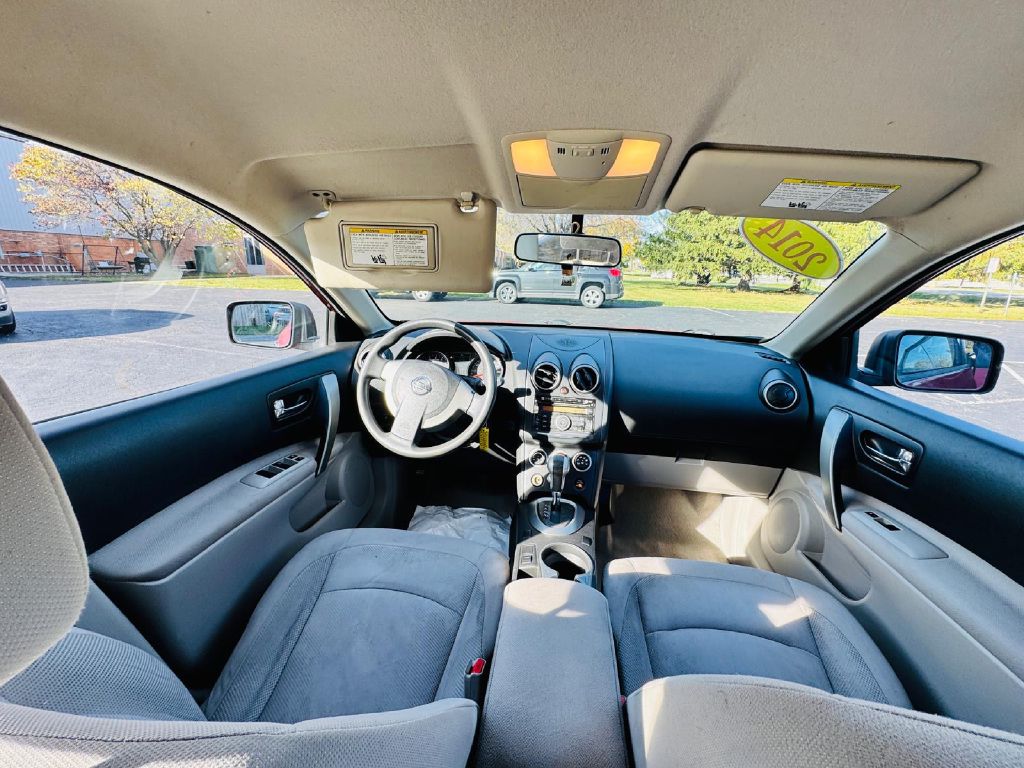 Photo 5 of this NISSAN ROGUE SELECT