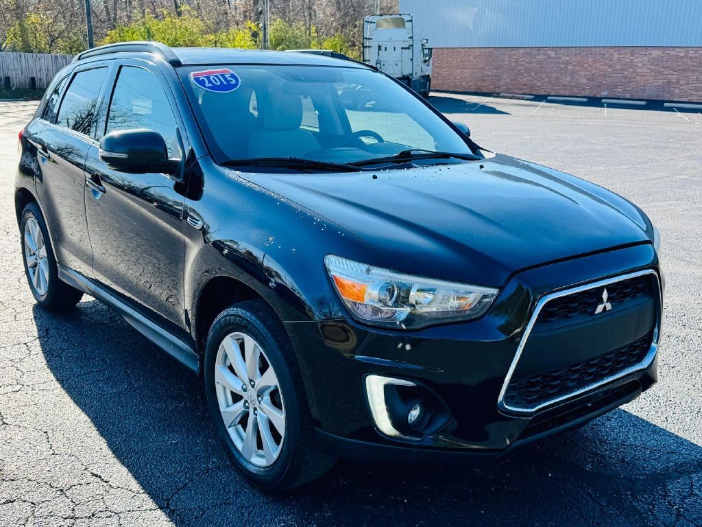 Photo 7 of this MITSUBISHI OUTLANDER SPORT
