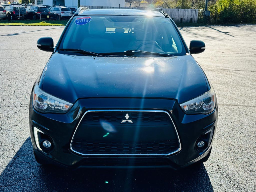 Photo 8 of this MITSUBISHI OUTLANDER SPORT