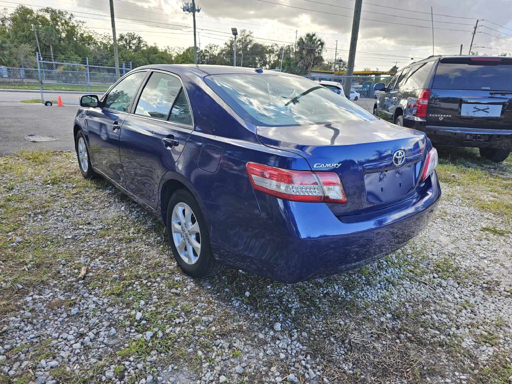 Photo 5 of this TOYOTA CAMRY
