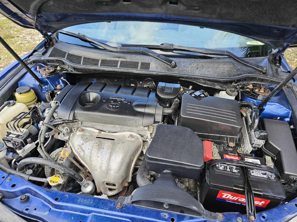 Photo 9 of this TOYOTA CAMRY