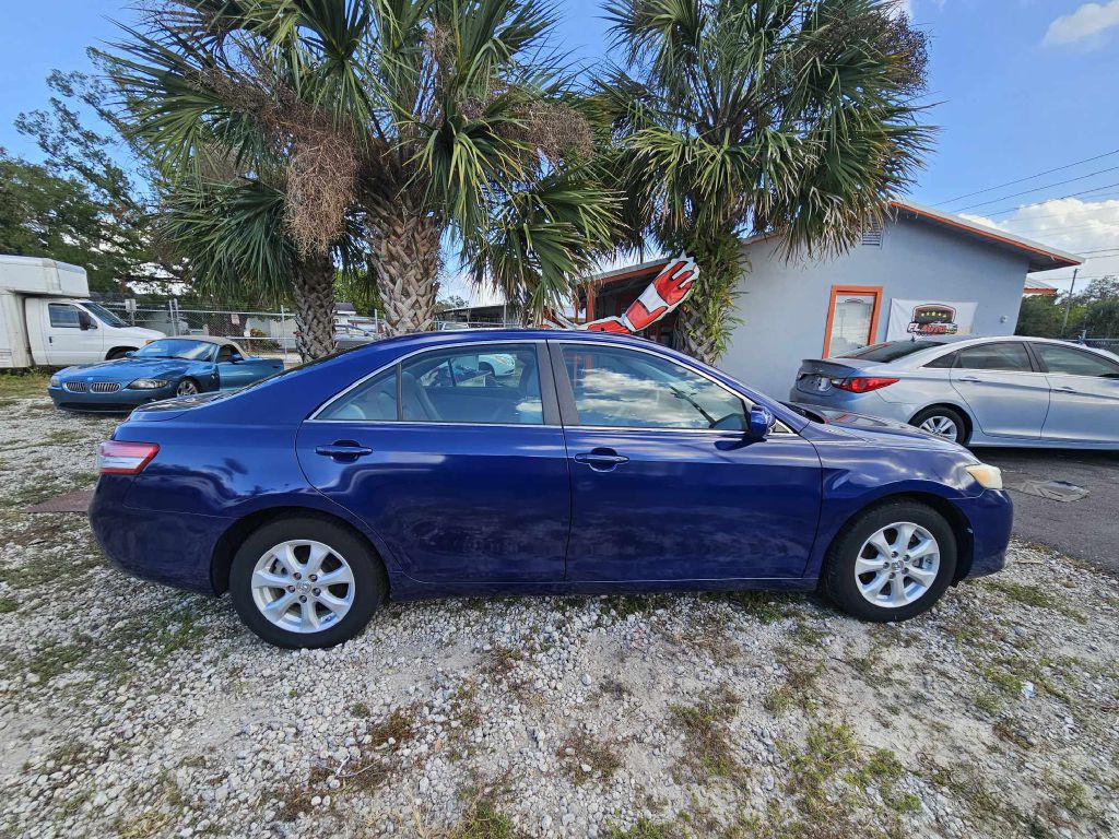 Photo 11 of this TOYOTA CAMRY