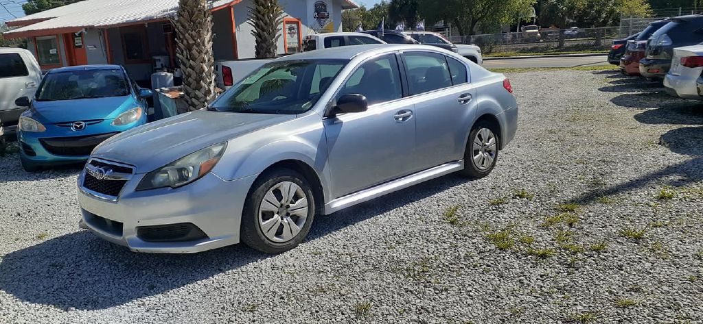 Photo 3 of this SUBARU LEGACY