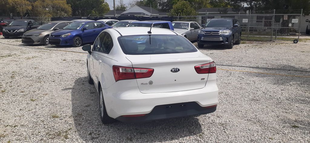 Photo 5 of this KIA RIO LX