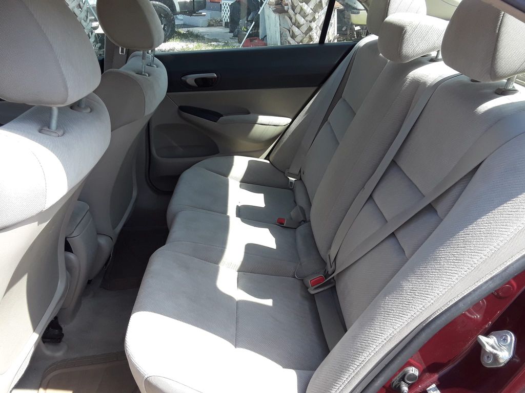 Photo 7 of this HONDA CIVIC