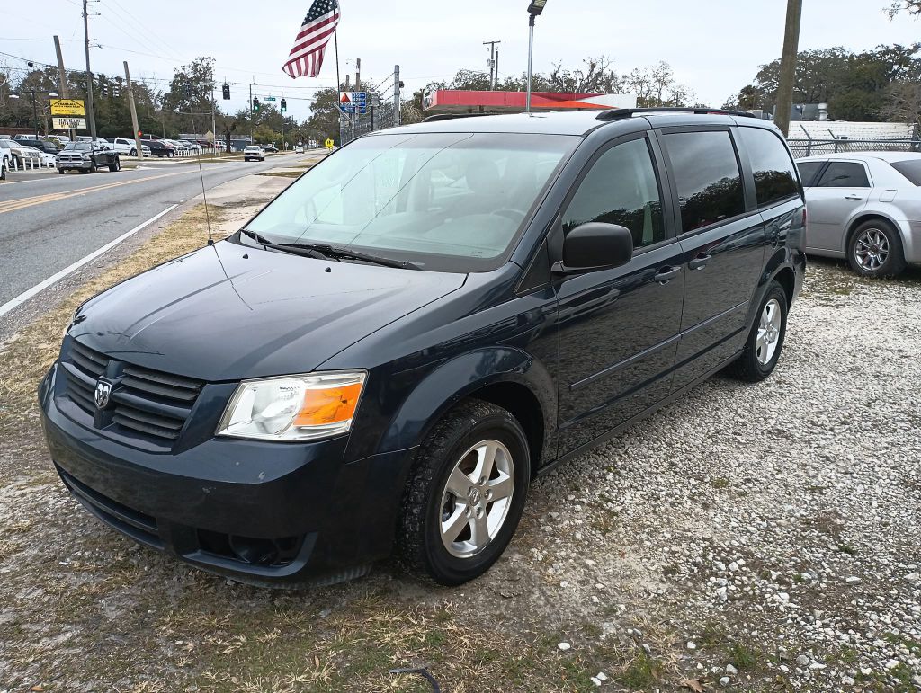 Photo 2 of this DODGE GRAND CARAVAN S
