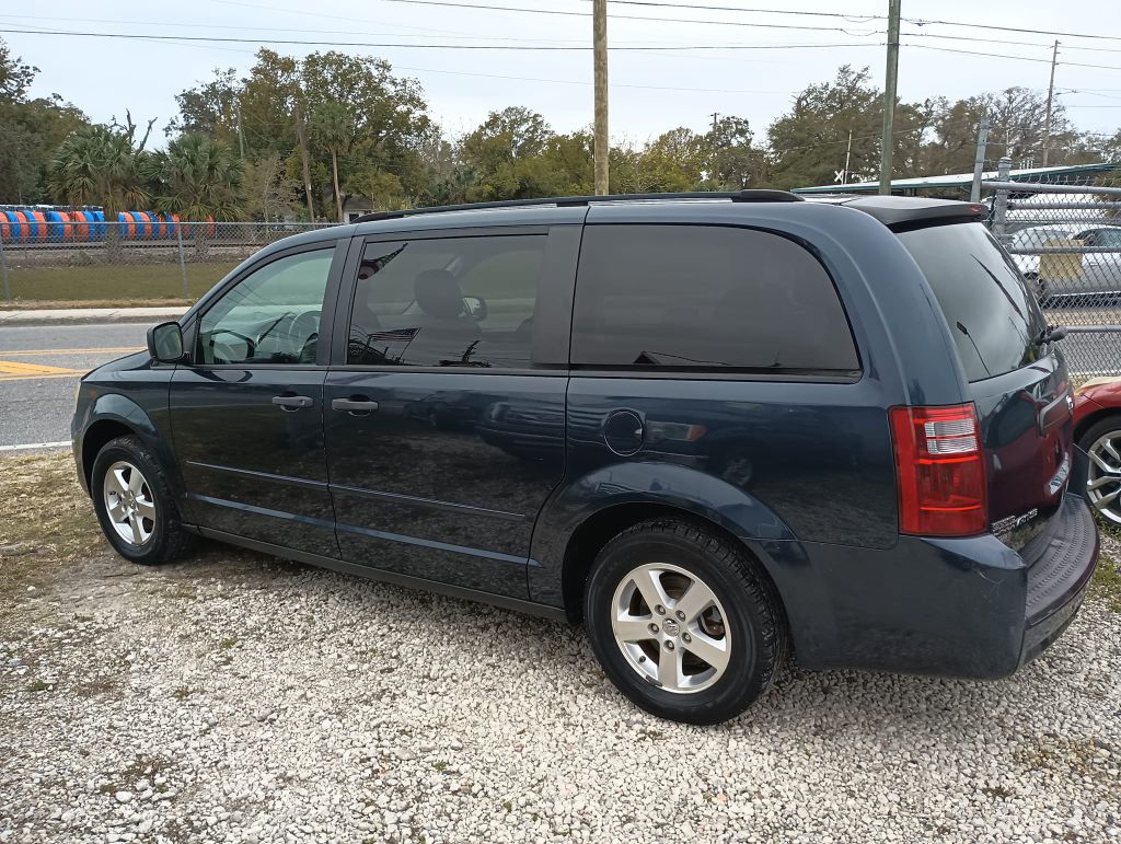 Photo 5 of this DODGE GRAND CARAVAN S