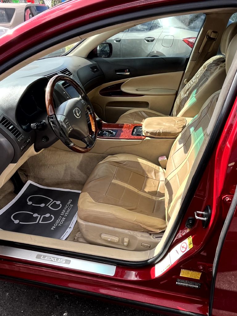 Photo 8 of this LEXUS GS-300