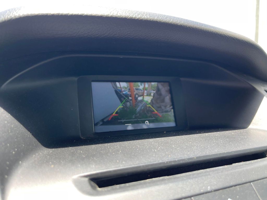 Photo 10 of this FORD FOCUS