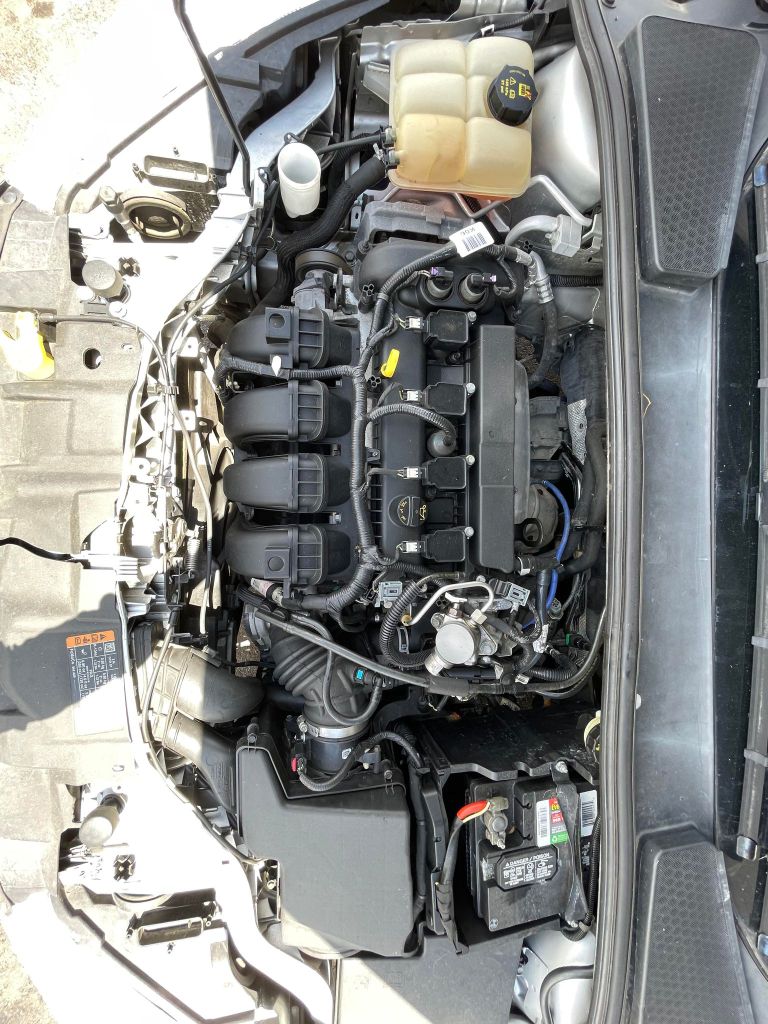 Photo 27 of this FORD FOCUS
