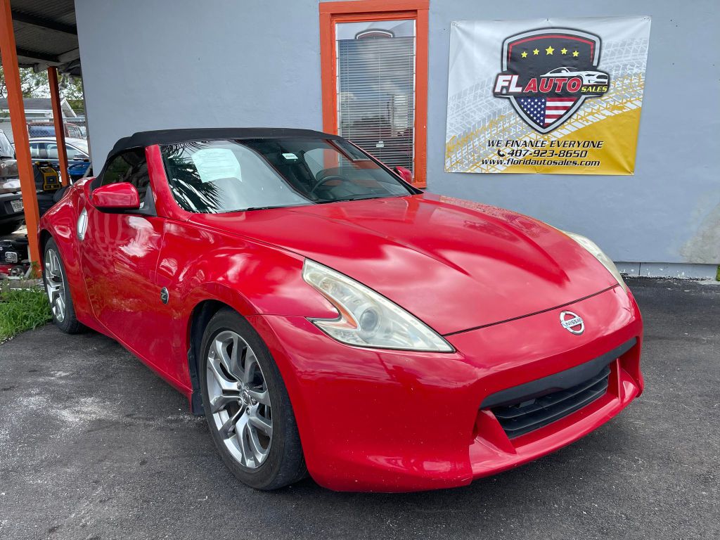 2012 NISSAN 370Z