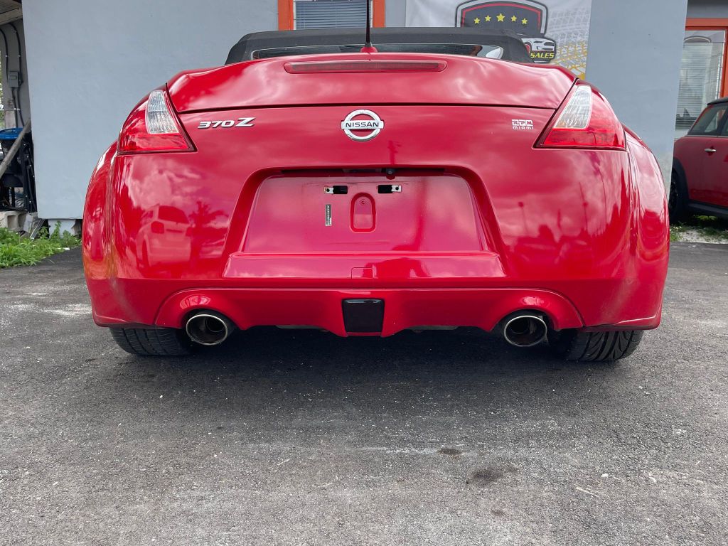 Photo 13 of this NISSAN 370Z