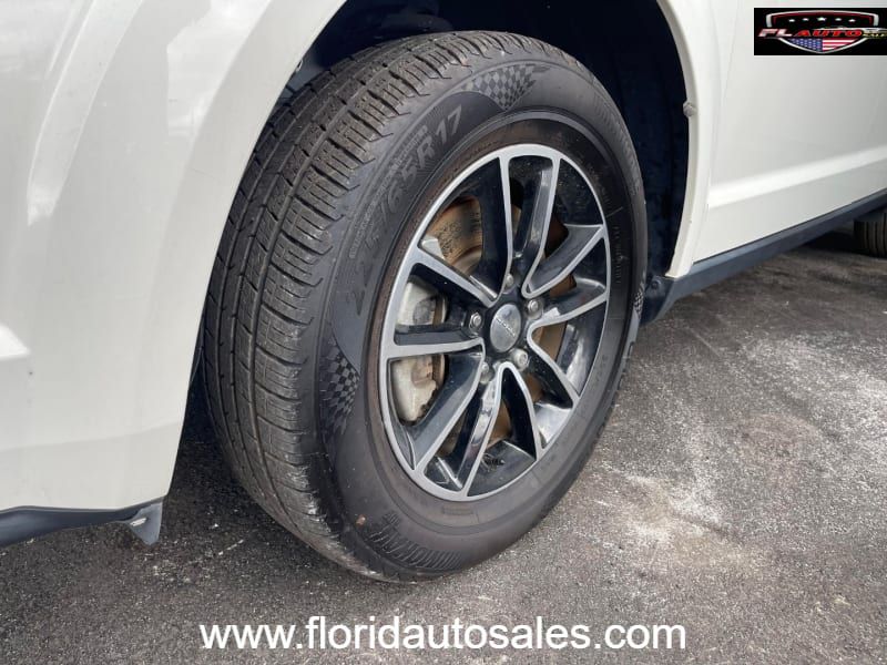 Photo 20 of this DODGE JOURNEY