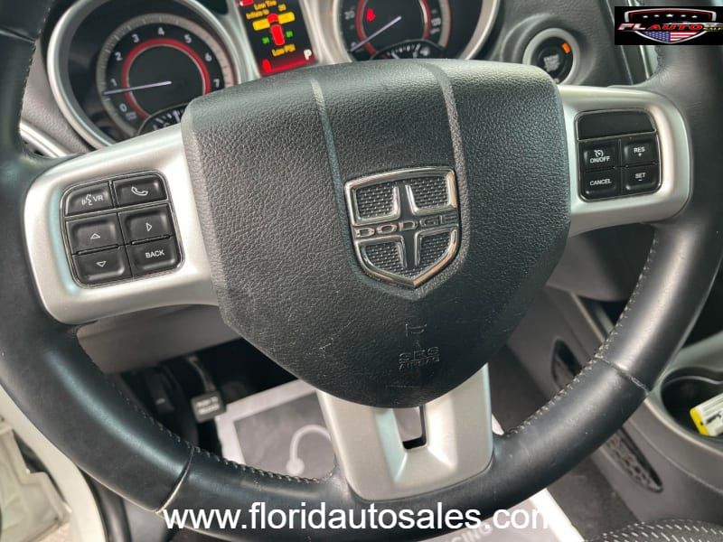 Photo 18 of this DODGE JOURNEY