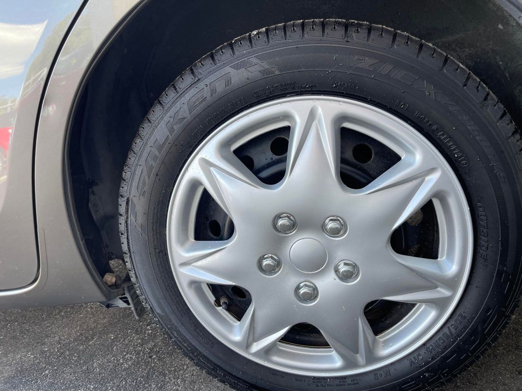 Photo 4 of this TOYOTA COROLLA