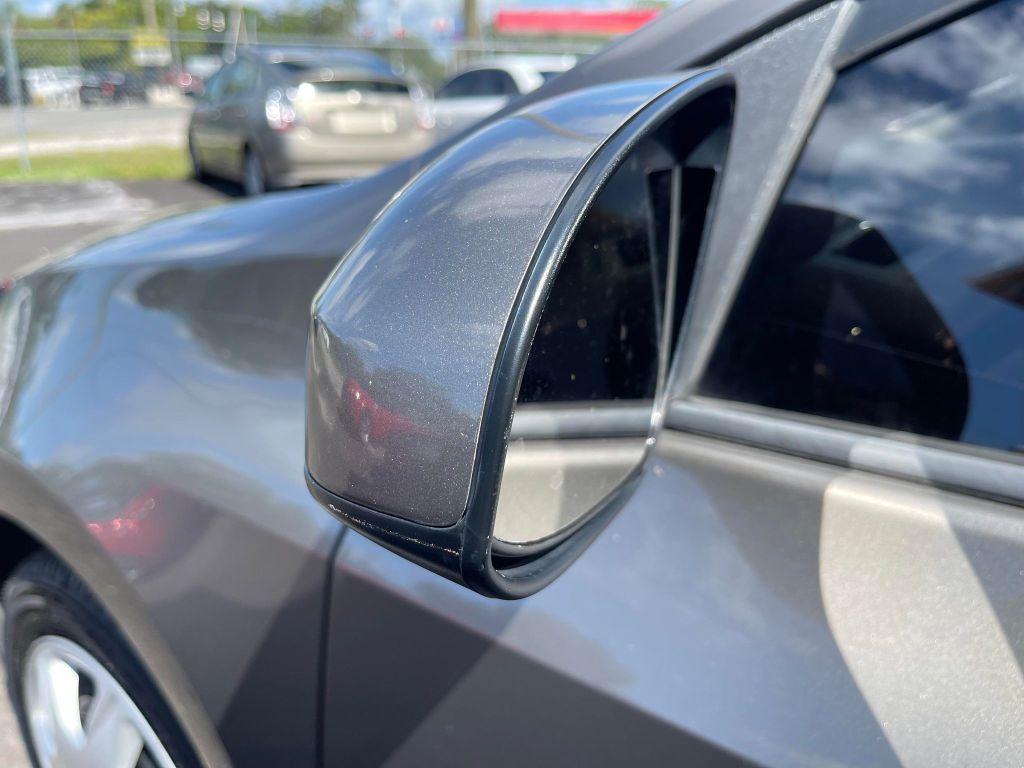 Photo 8 of this TOYOTA COROLLA