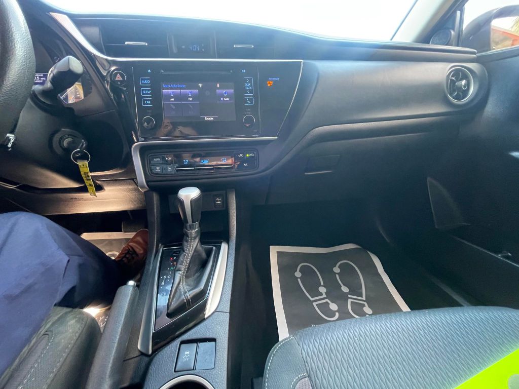 Photo 31 of this TOYOTA COROLLA