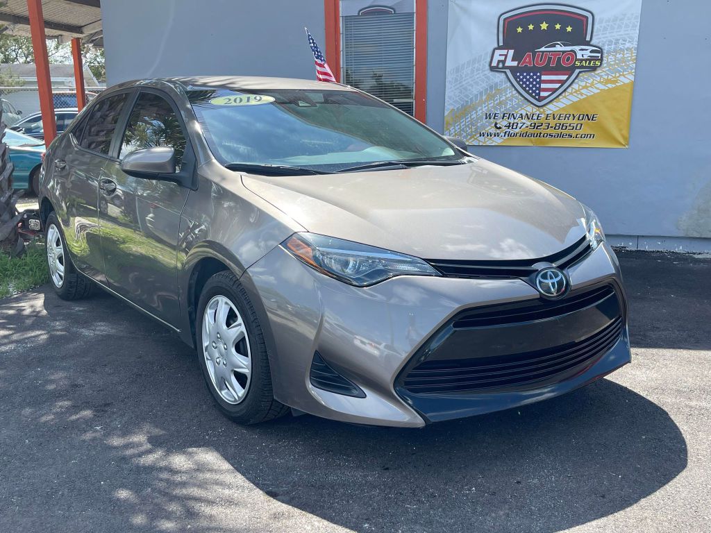 Photo 34 of this TOYOTA COROLLA