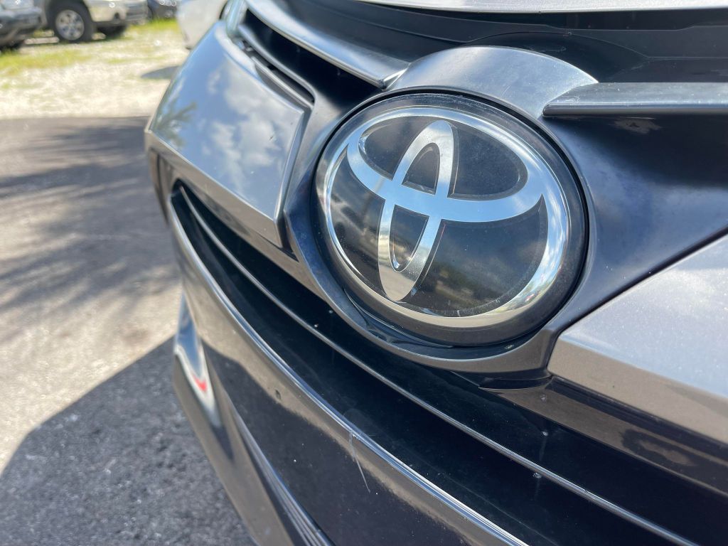 Photo 40 of this TOYOTA COROLLA