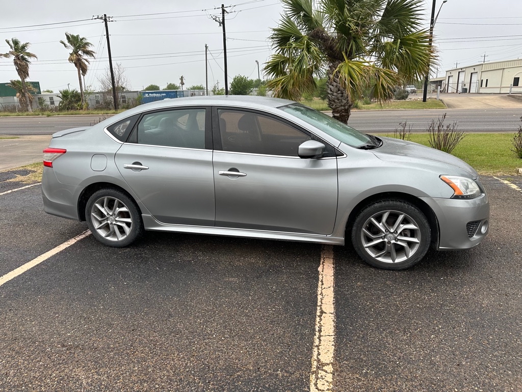 Photo 2 of this NISSAN SENTRA