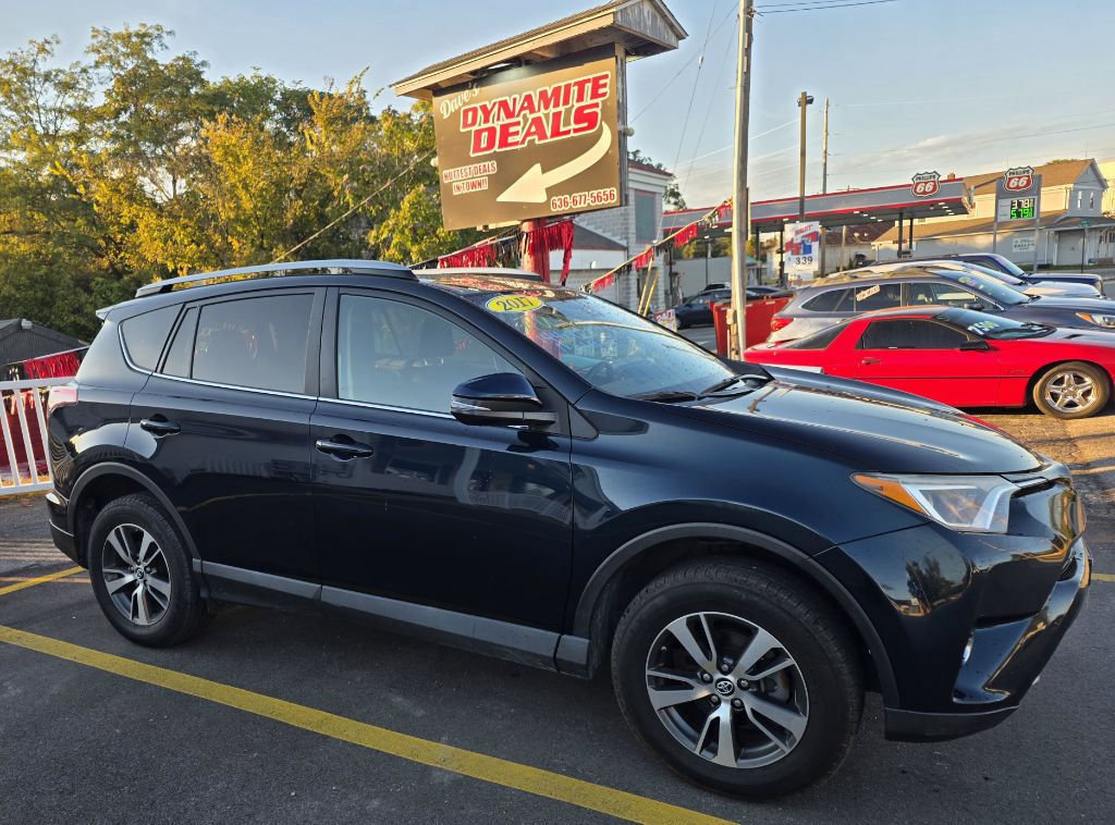 2017 TOYOTA RAV4