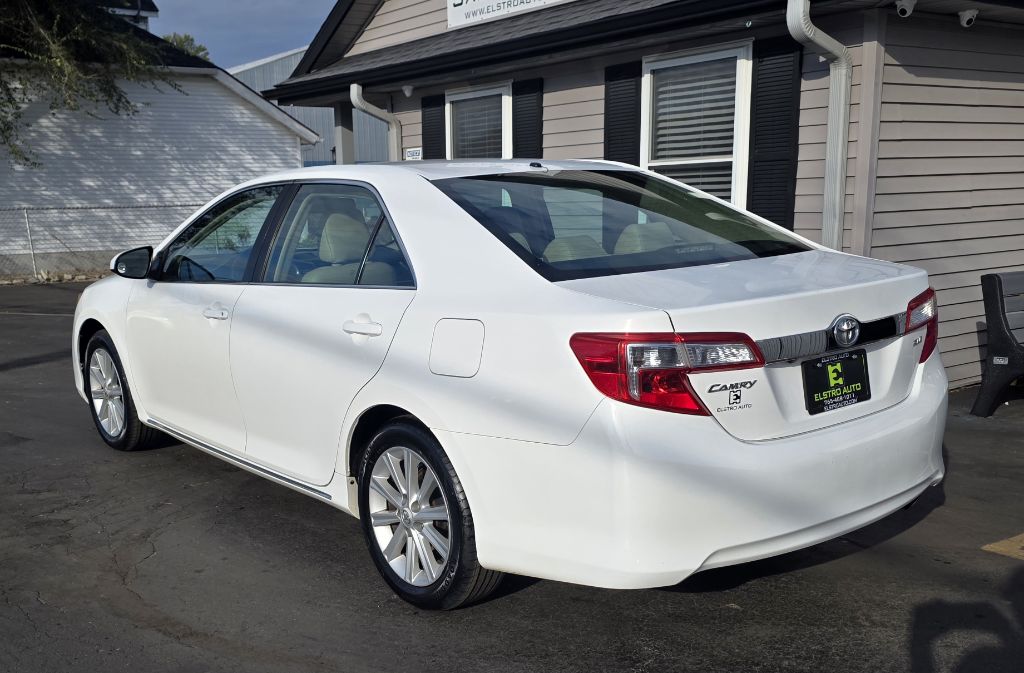 Photo 4 of this TOYOTA CAMRY