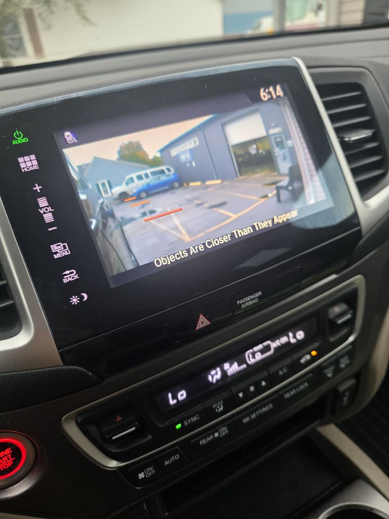 Photo 11 of this HONDA PILOT