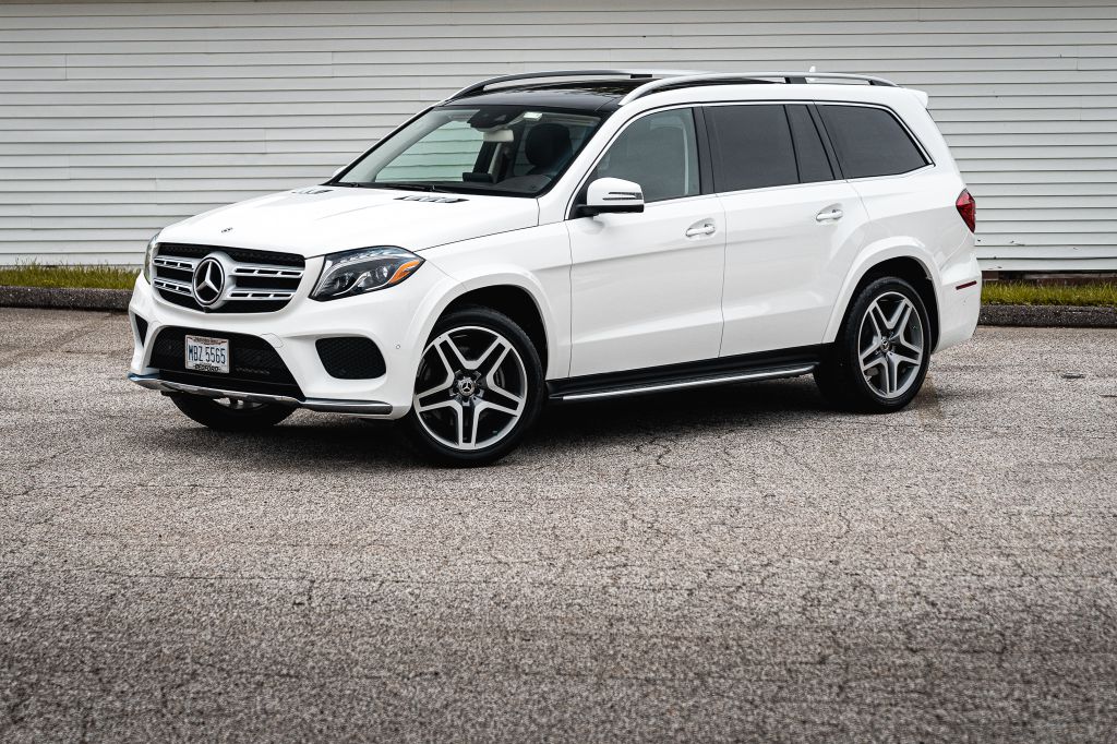 Used 2019 Mercedes Benz Gls 550 Base 4matic Suv In Marietta Ga Autocom 4jgdf7de4kb210862