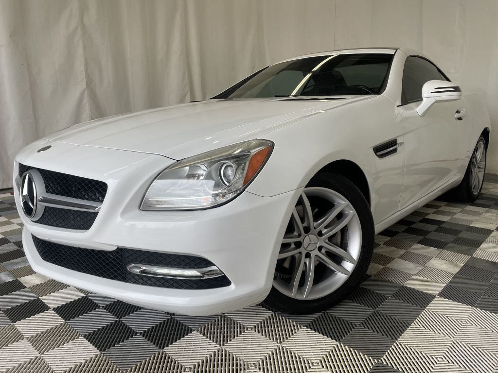 2015 MERCEDES-BENZ SLK 250 for sale at Cherry Auto Group