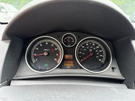 2008 Saturn Astra XE - Photo 8