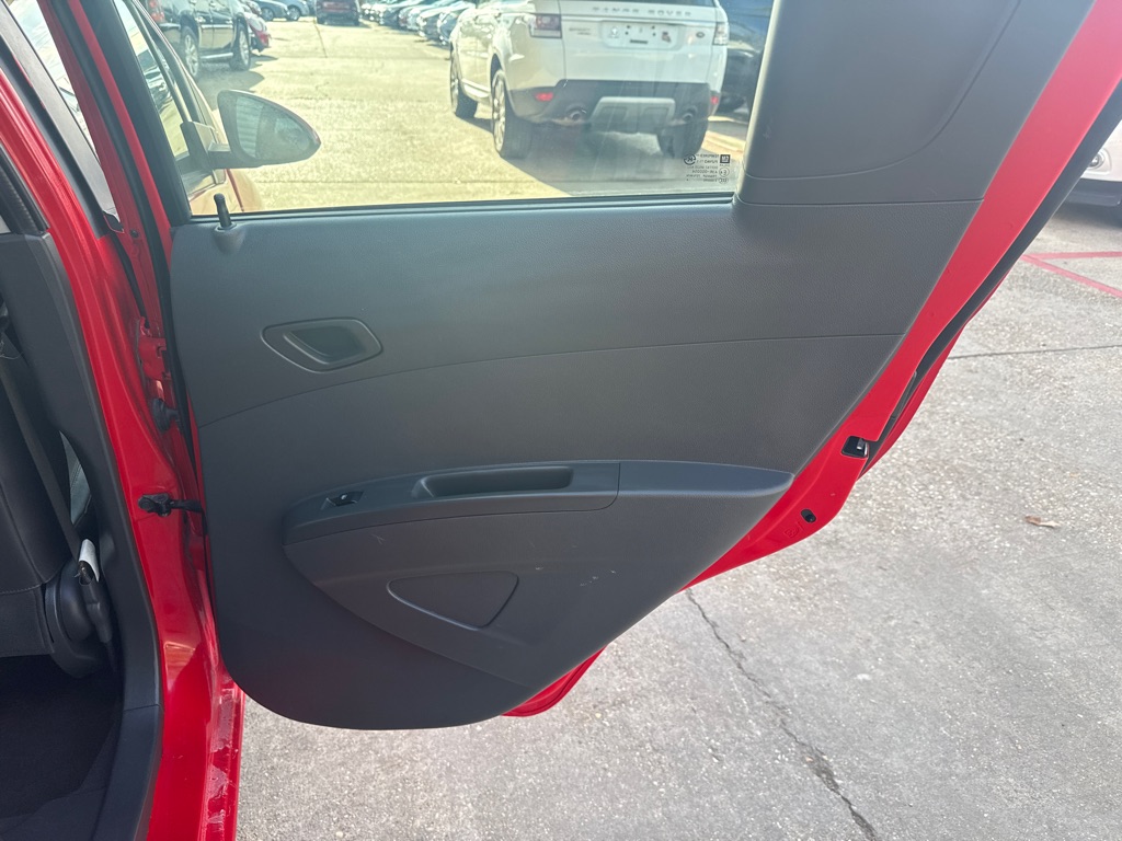 2015 Chevrolet Spark #13