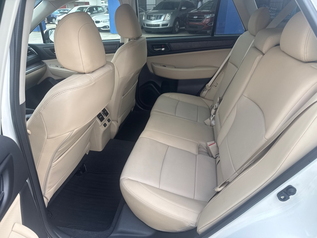 2017 Subaru Outback #12